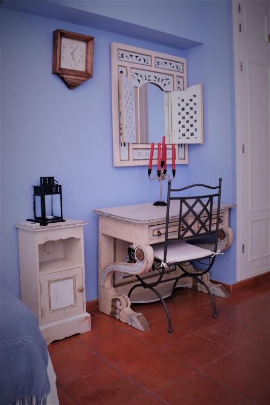 Triple Room with Balcony image 3