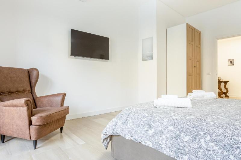 GuestHost - Vomero Deluxe Apartments - image 15