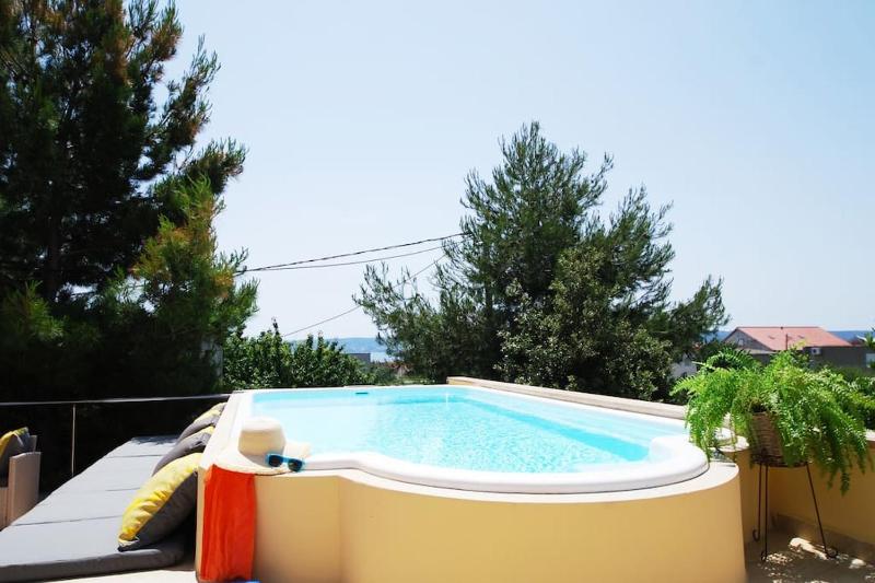 Apartmant with Pool 8 - image 22