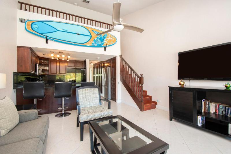 Beach Living at Island Pine Villas BLAW - image 10