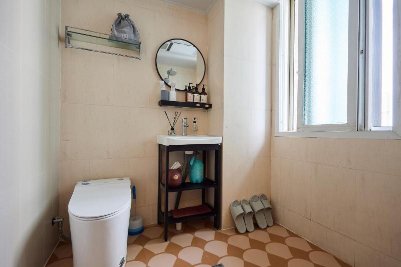 Locals Apartment House 02 - image 22