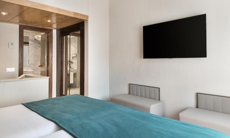 Junior Suite Duplex Twin image 4