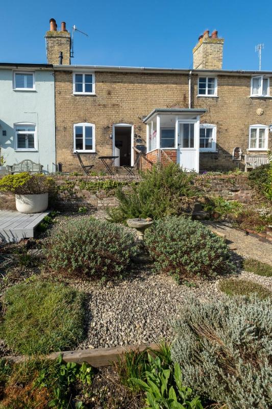 Poppy Cottage Aldeburgh - Prime location close to the beach and High Street - Aldeburgh Coastal Cottages - image 6