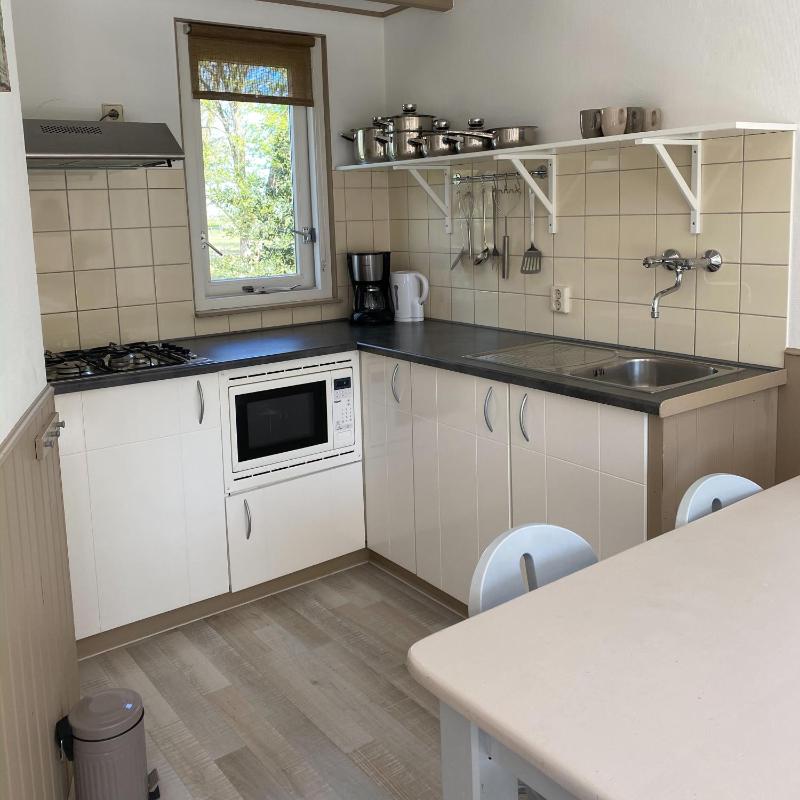 Bungalow (6 Adults) image 2