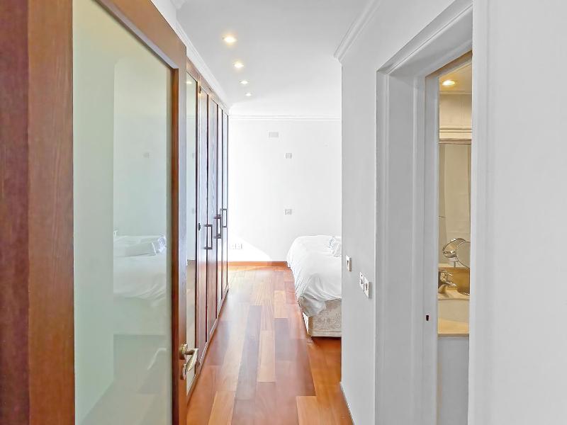 180° SEAVIEW Apt. right on famous beach promenade - image 12