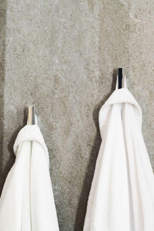 Triple Room with Balcony image 2