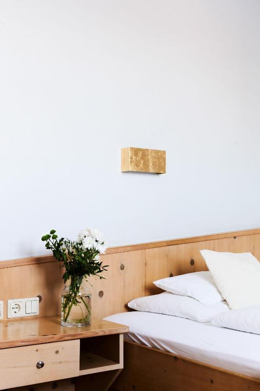 Single Room with air condition image 4