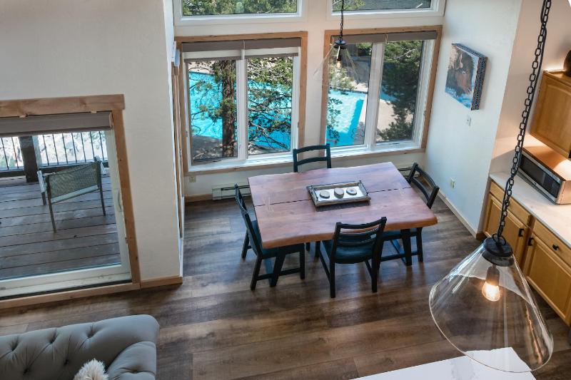 Inner Circle Serenity Condo: Great Breck Location - image 20