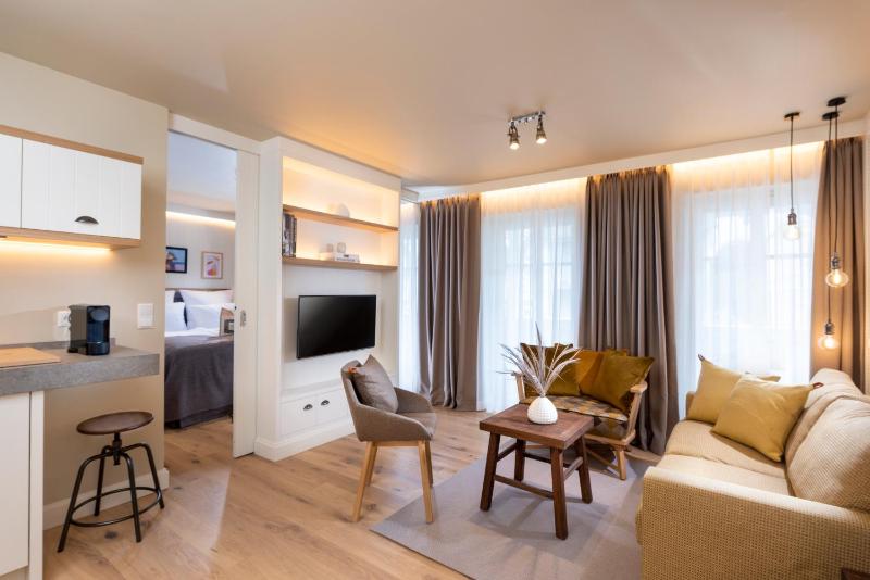 Suite image 4
