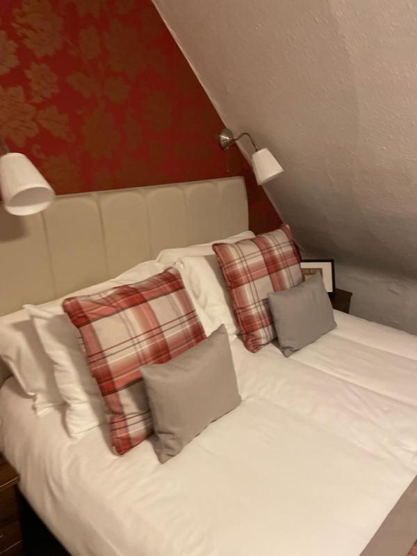 King Room image 4