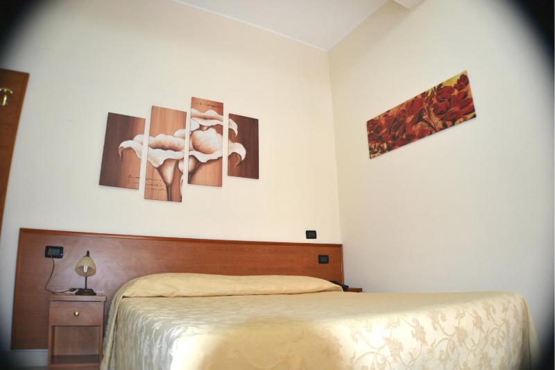 B&B Centrale Affittacamere - image 40