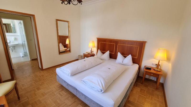 Double Room image 1