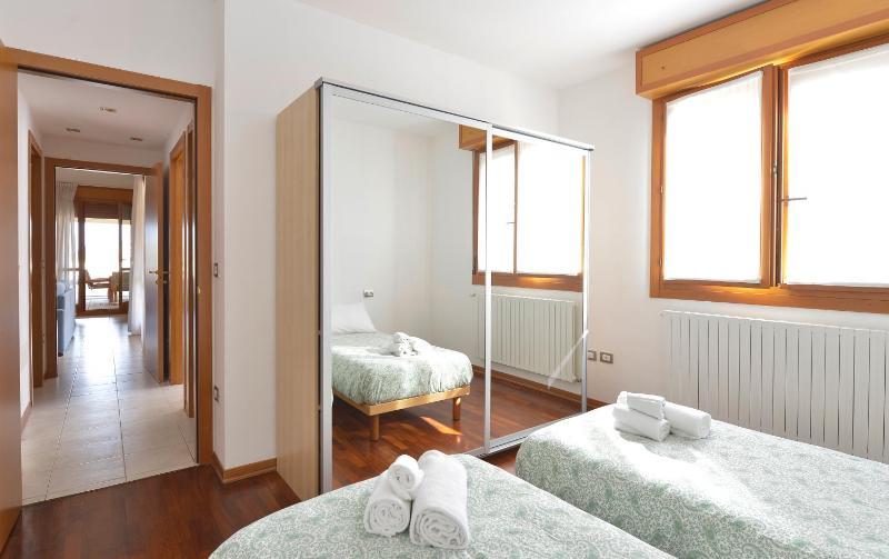 UR-NEST Emilia Levante A - image 14