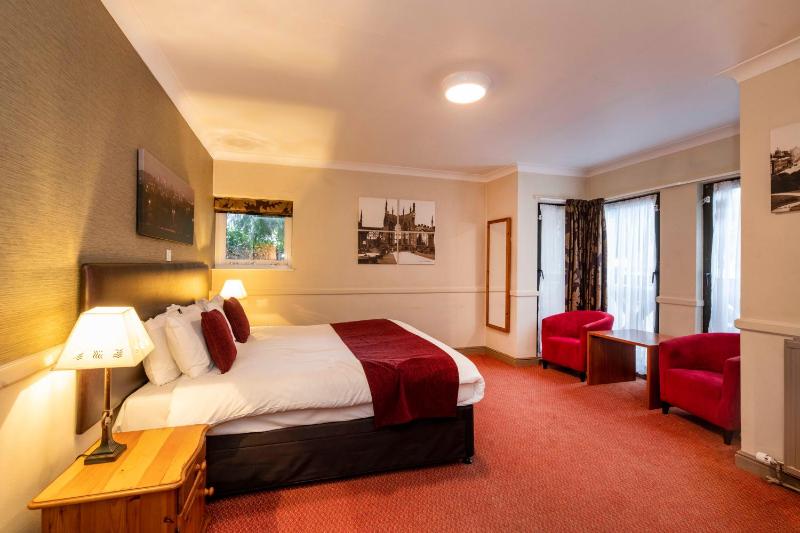 Executive Room image 1