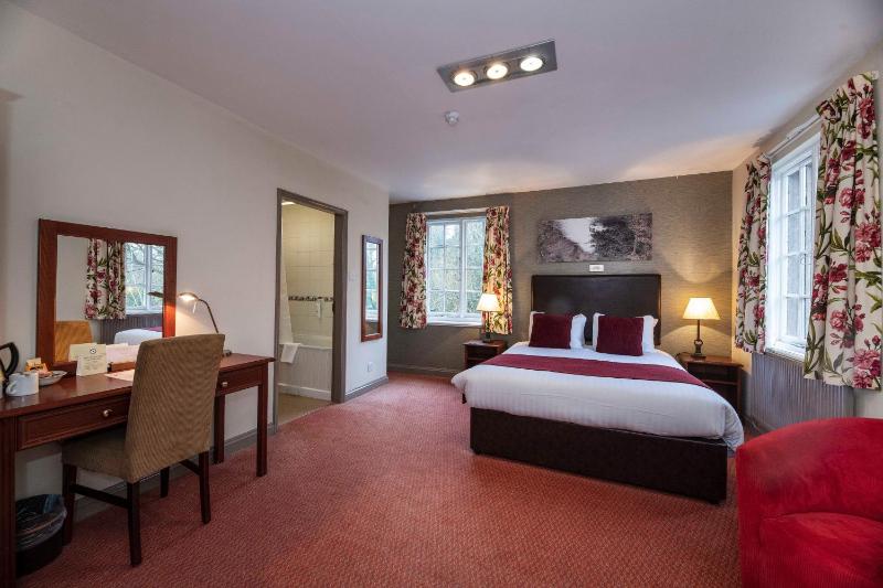 Double Room image 3