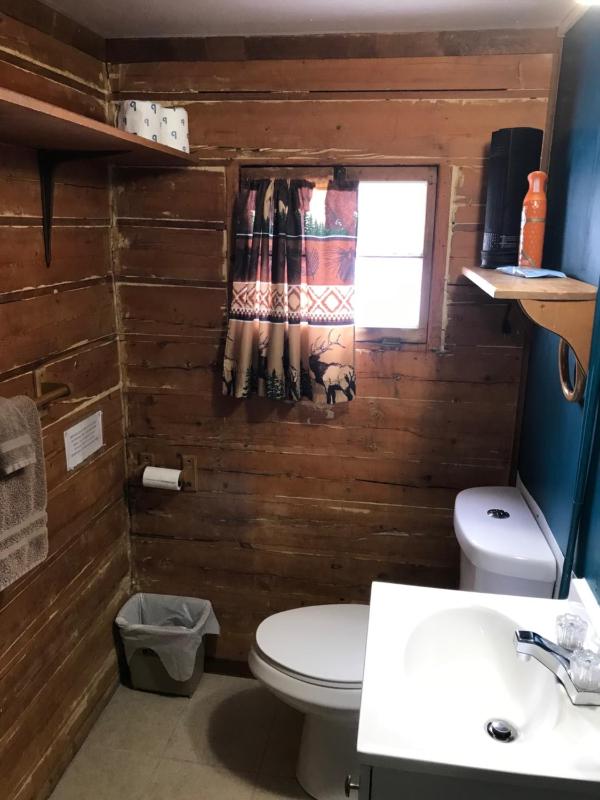 Double Room with Mountain View image 4
