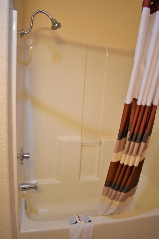 King Room - Smoking image 2