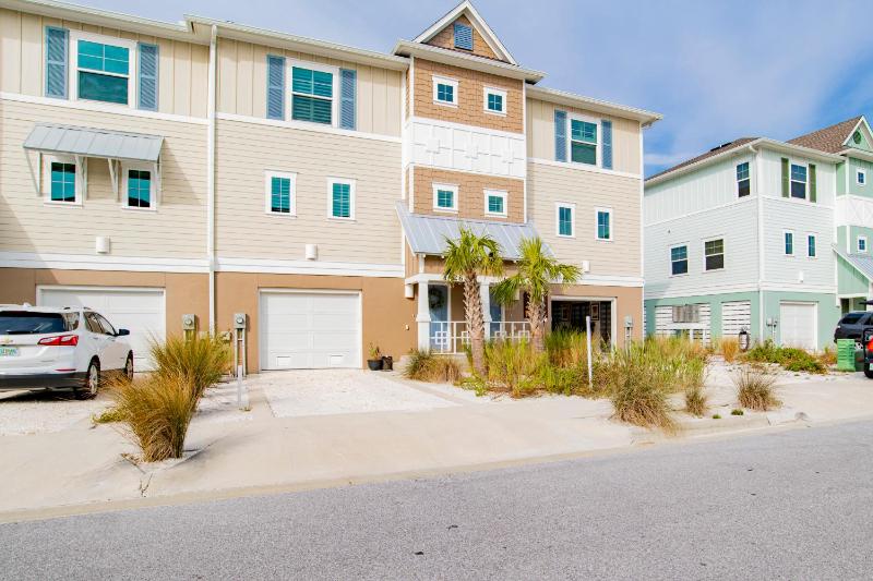 Lost Key 14282 Beach Heather Ct By Pkrm - image 1