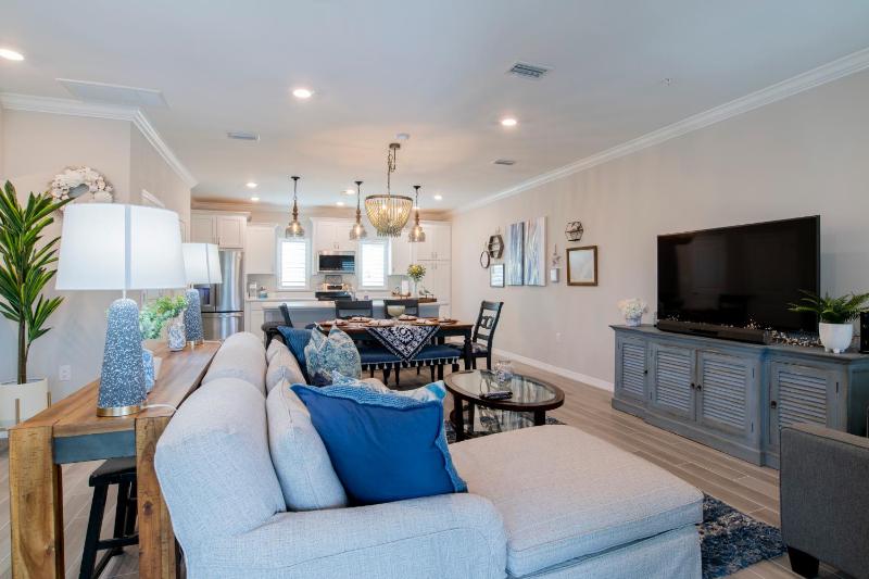 Lost Key 14282 Beach Heather Ct By Pkrm - image 29