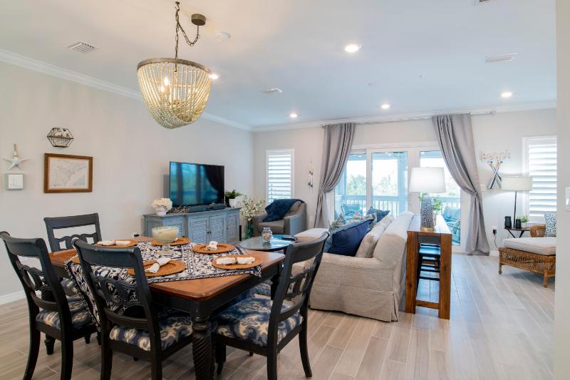 Lost Key 14282 Beach Heather Ct By Pkrm - image 21