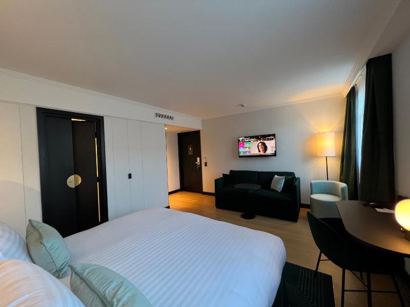 Best Western Plus Crystal Hotel & Spa - image 11