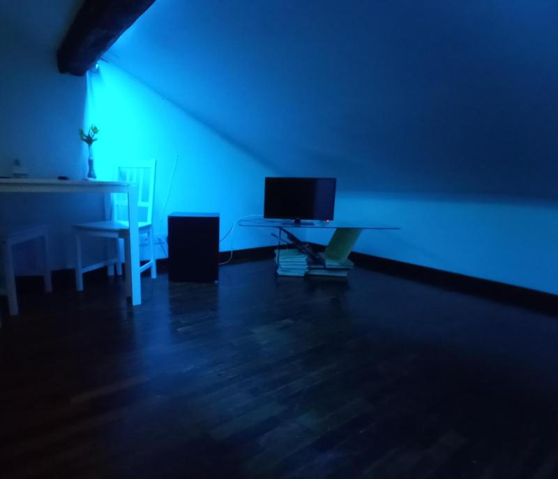 Standard Double Room with Shared Bathroom image 4