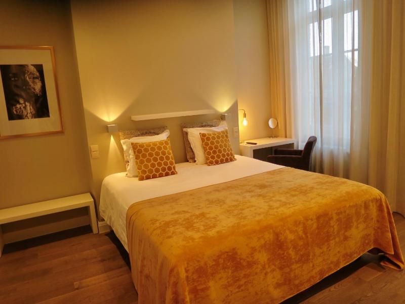 Comfort Double or Twin Room with garden view image 3