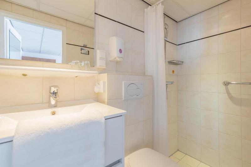 Standard Double Room image 1