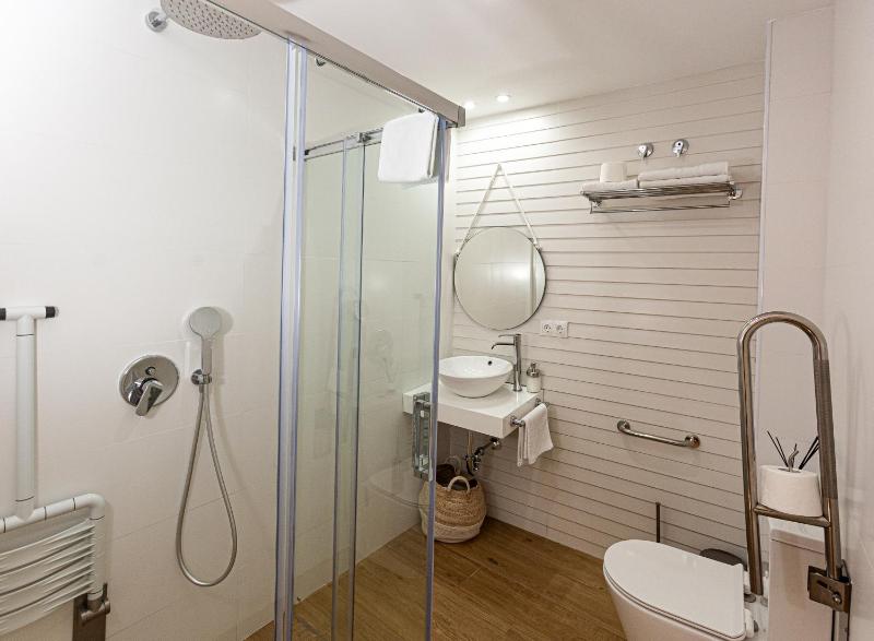 Studio - Disability Access image 4