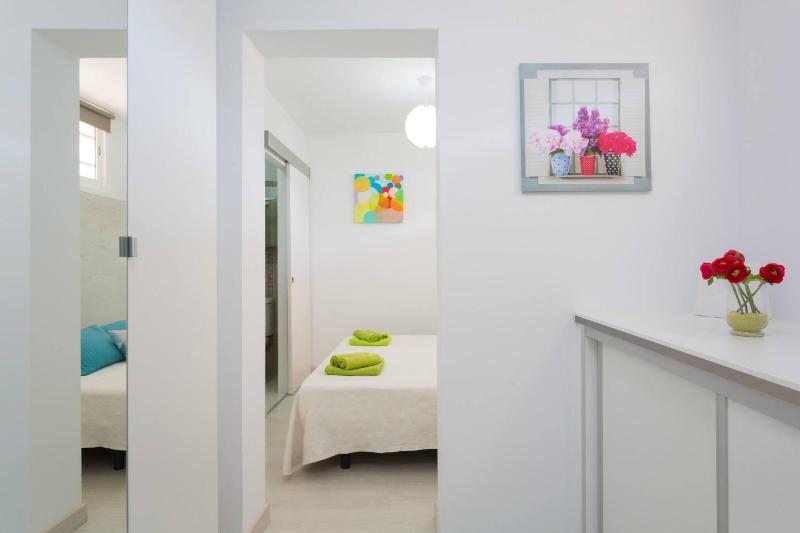 Delicious Los CristianosAchacay2bdr 2bathr Beach close wifi free - image 40