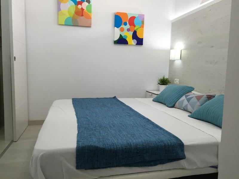 Delicious Los CristianosAchacay2bdr 2bathr Beach close wifi free - image 16