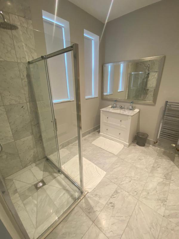 Executive Double Room, No Sea View image 3