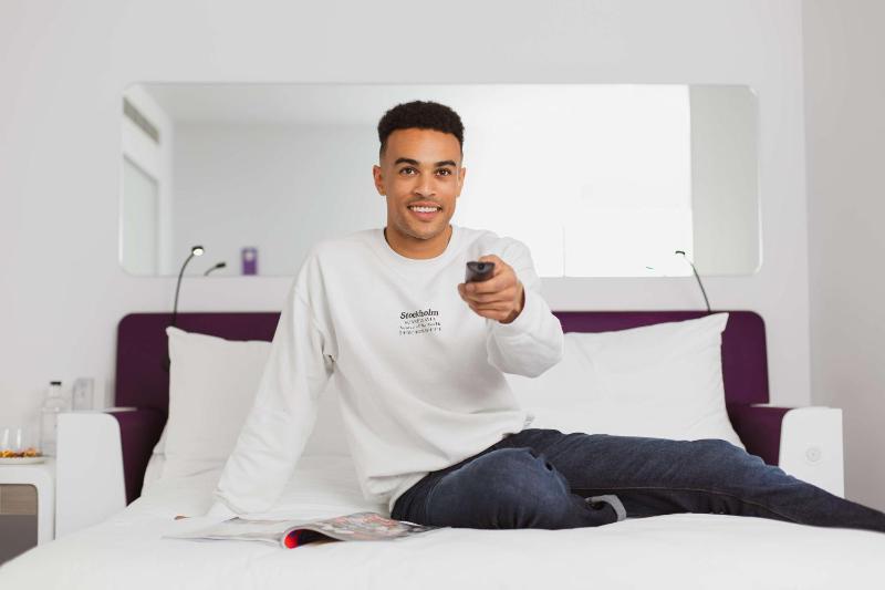 Premium Queen Room image 1