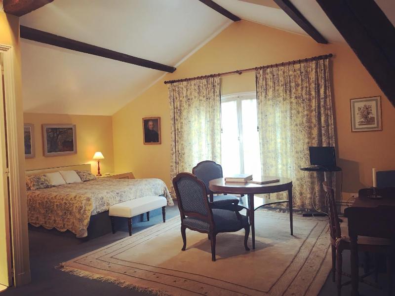 Deluxe Double Room with Castle View image 2