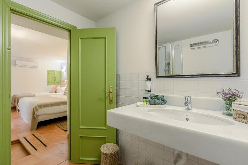 Triple Room image 3