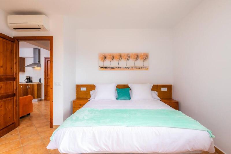 One-Bedroom Apartment with Terrace (ground floor) image 1