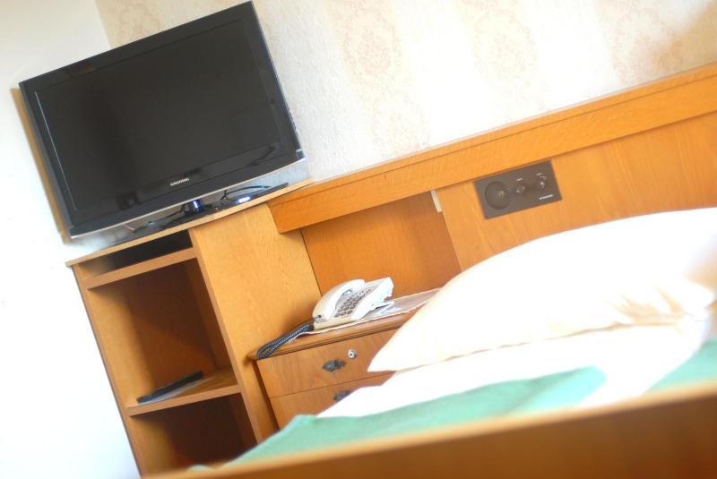 Budget Double Room image 1