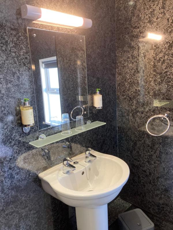 Deluxe Double Room with Ocean View image 4