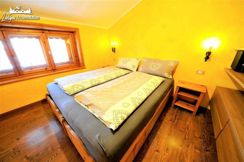 Two-Bedroom Apartment with Balcony image 1