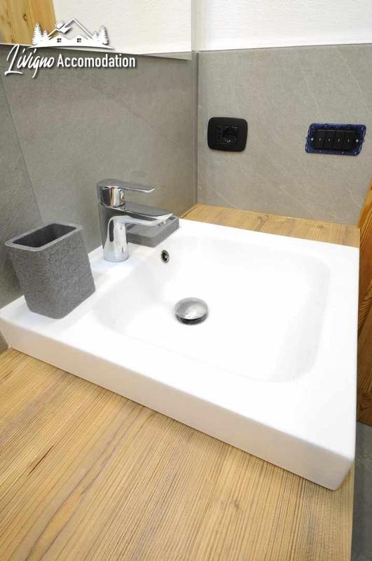 Baita Carosello Apt 6 by Livigno Accomodation - image 19