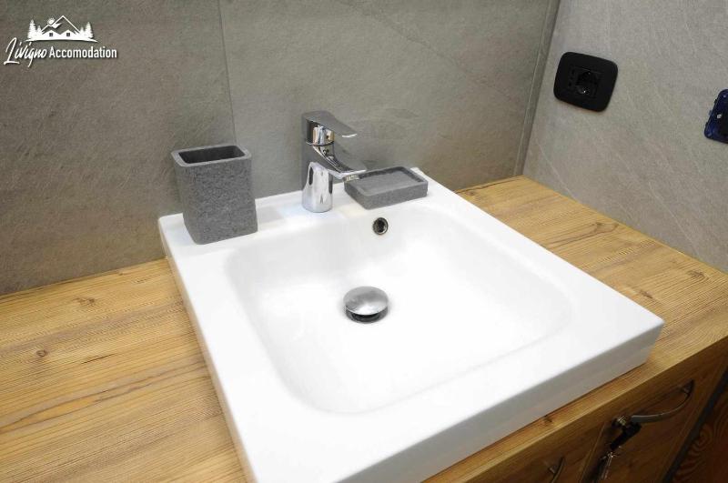 Baita Carosello Apt 6 by Livigno Accomodation - image 39