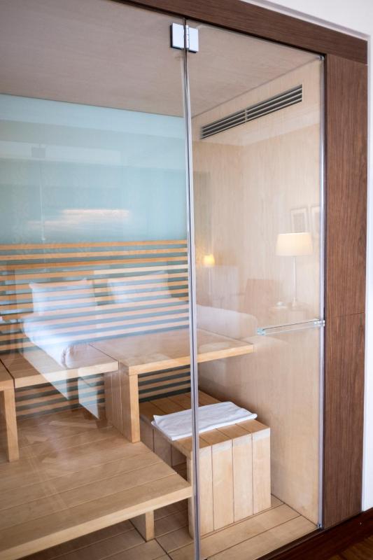 Presidential Suite image 3