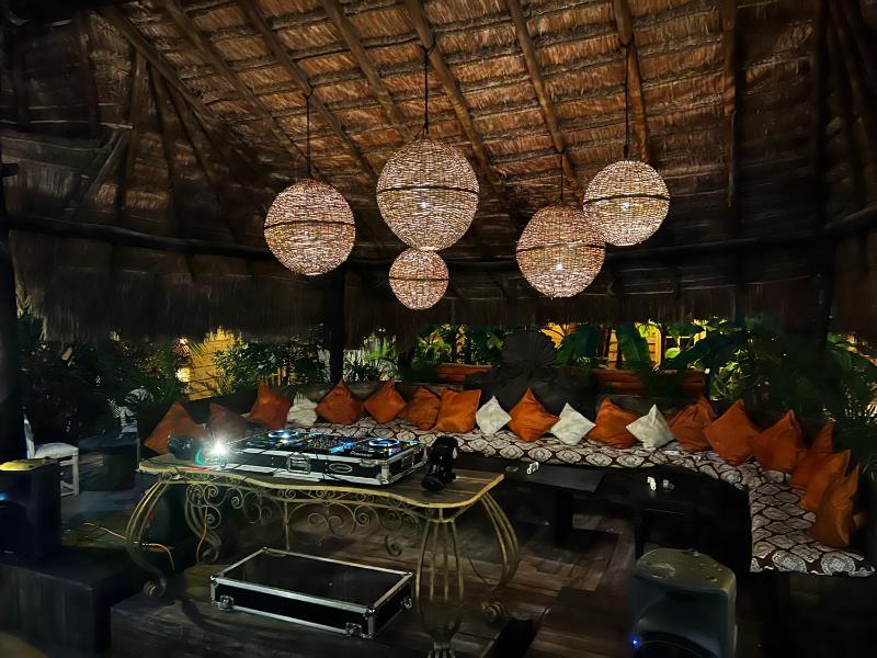Luhme Tulum Hostel - Free Cenote Access - image 34