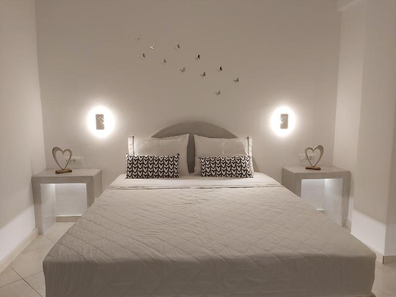 Kiklamino Sunset Suites - image 32