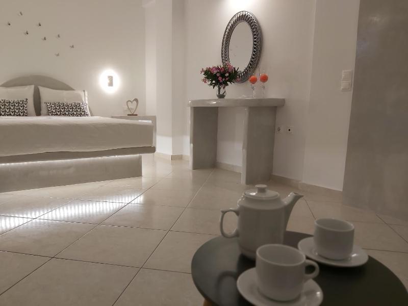 Kiklamino Sunset Suites - image 30