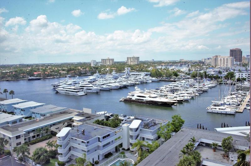 Chic Intracoastal View King image 4
