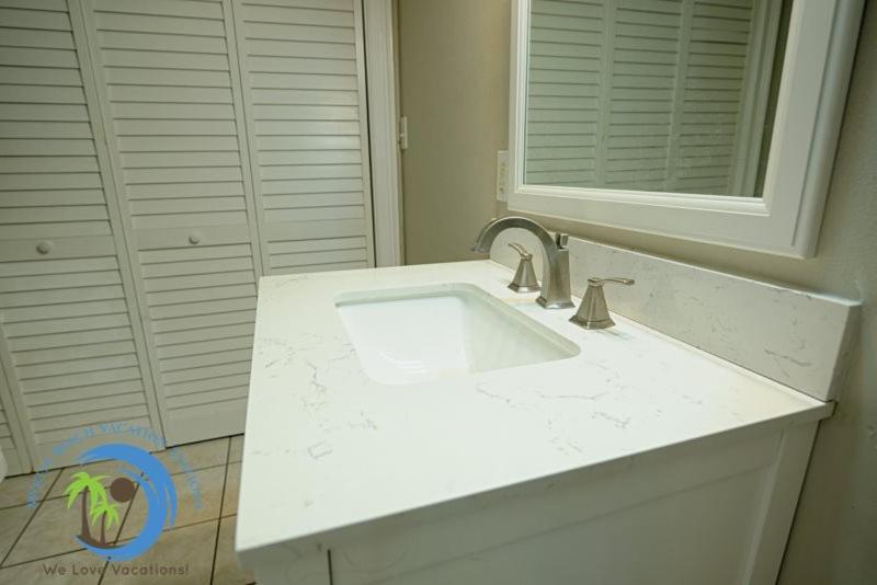 Windy Hill Villa 4 - Beach Fun - image 28
