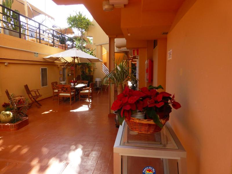 Apartamentos Belmonte - image 3