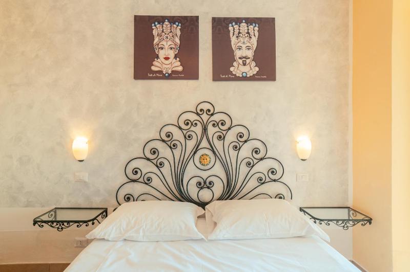 Taormina Garden Hotel - image 44