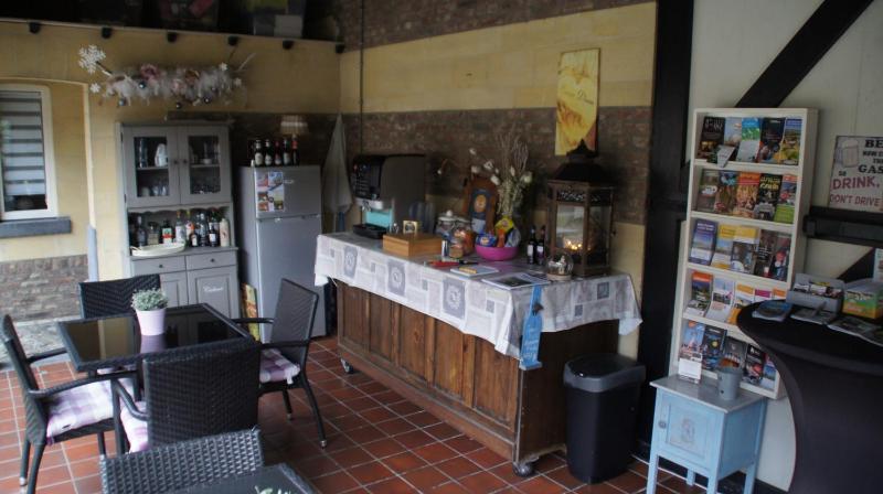 Standard Double or Twin Room with Garden View image 3